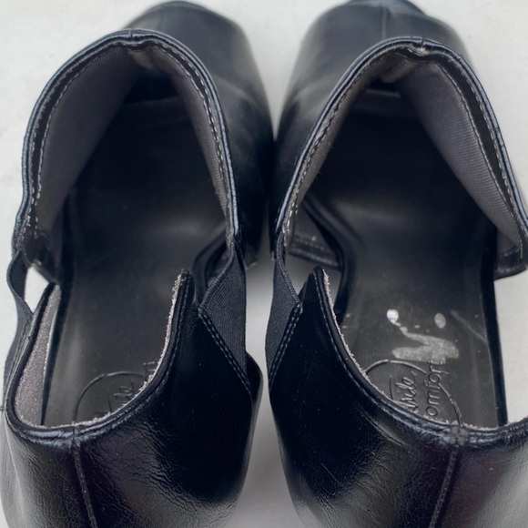 Black Faux Leather Chunky 9W Heels - Picture 5 of 10